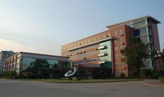 四川成都体育学院